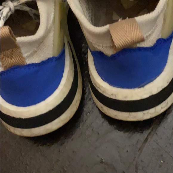 Sneakers - Picture 2 of 2